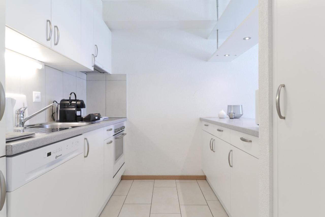 Modern Apartment Close To Martigny Train Station Exterior photo